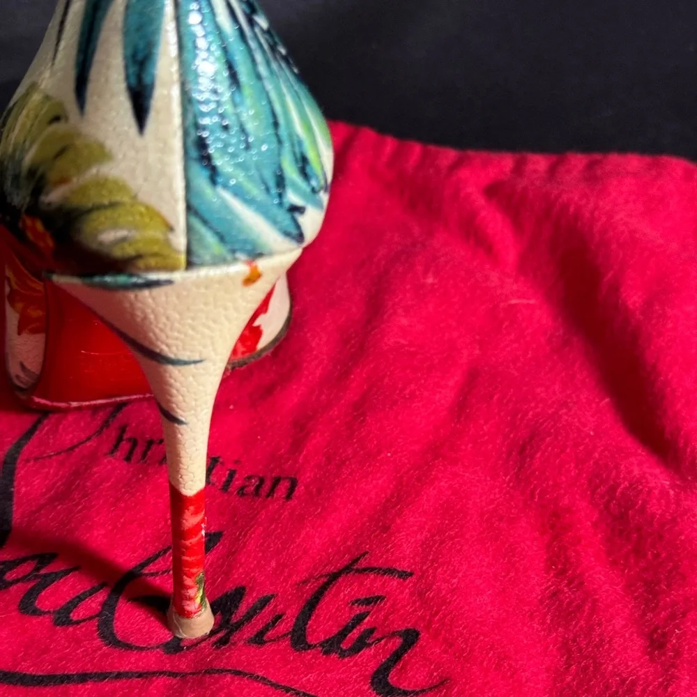 Authentic - Picture 10 of 14